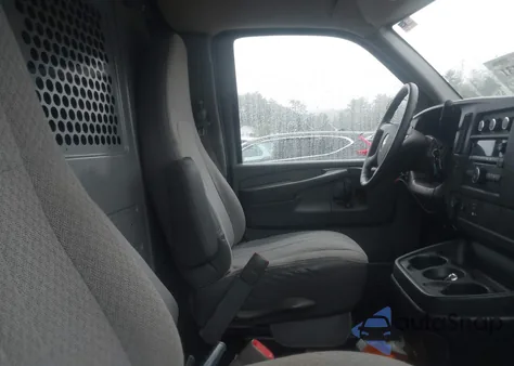 2012 Chevrolet Express 2500 Work Van из США, поврежденный, VIN 1GCWGFCA5C1172813